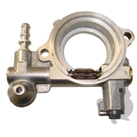 pompe à huile 024 - MS240